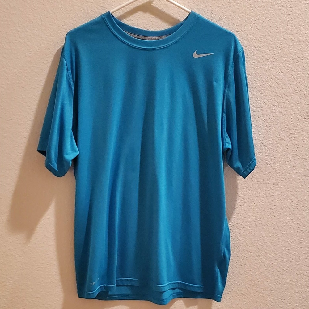 Nike Dri-Fit Short Sleeve Running/Workout shirt